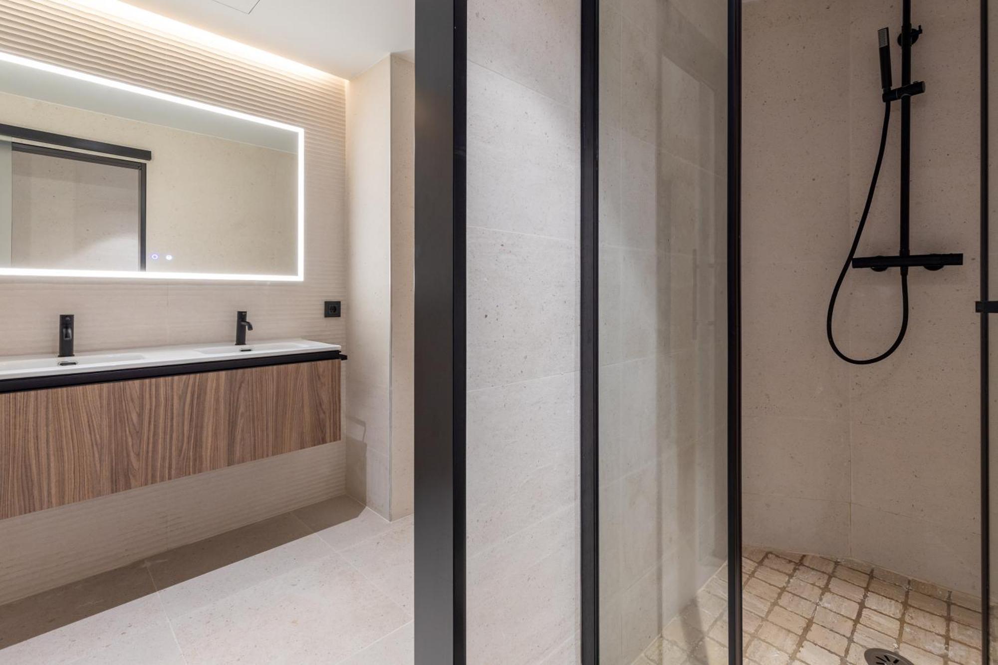 Calatrava By Alma Suites Valencia Ngoại thất bức ảnh